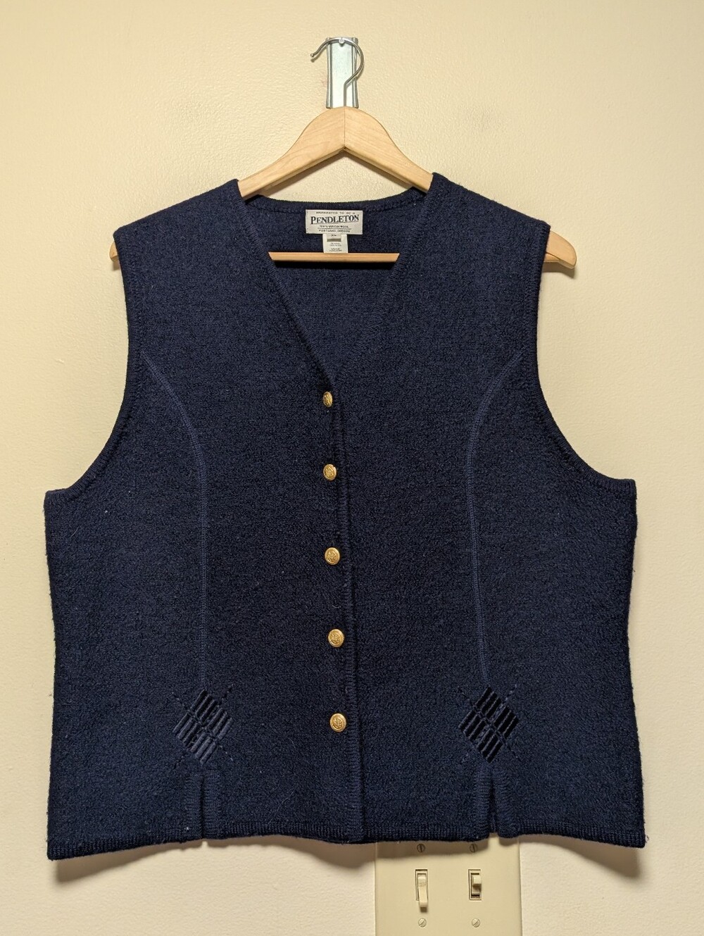 Pendleton 100% Virgin Wool Navy Button Front Sweater Vest XL